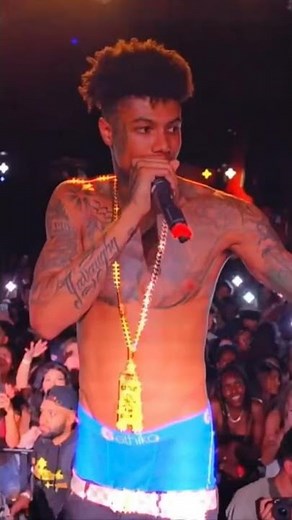 Blueface D*ckprint & Bulge from Live Shows (pt. 2)
