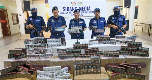Terengganu Customs foil attempt to distribute smuggled cigarettes [WATCH] | New Straits Times