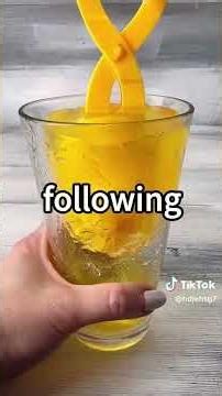 Kid keeps dunking himself at public pool #viral #redditstories #fyp