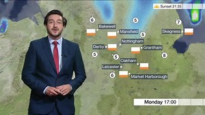 7.7K views · 22 reactions | What to wear in this kind of weather? 樂 It's set to be a warm but wet and at times thundery couple of days. | BBC Nottingham | Facebook