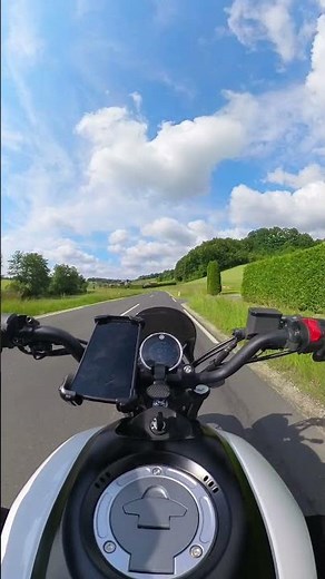 Yamaha XSR 125 sunday ride