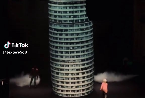 Creative Stage Design Techniques for Theatre Productions