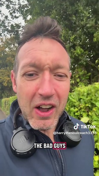 There are more good people in this world It should be clear to see we are watching a movie And should be clear to see how many people are stuck in fear Research for yourself It is that simple. Start with the recommended documentaries on my pinned posts, get a foundation Go on to the Q posts for yourself, just once #harrythesoulcoach #donaldtrump #holywood #hollywood #q