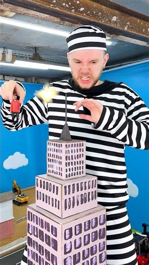 Remote control excavators with tanks and crazy GIANT