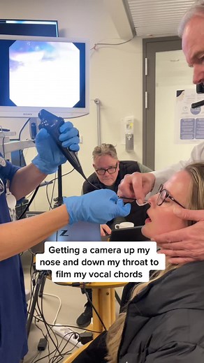 What’s inside the throat of an opera singer! #science #opera #operasinger #doctor #singer
