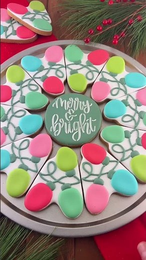 Important Tip! How to achieve the color order for this Christmas cookie platter