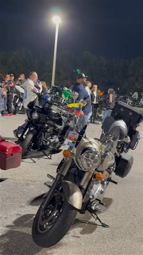 Biker party keeps going at the St. Pete Bike Fest! | CycleDrag