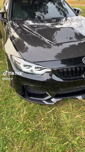 Dont look behind you #bmw #f82 #m4 #f80 #m3 #ikons