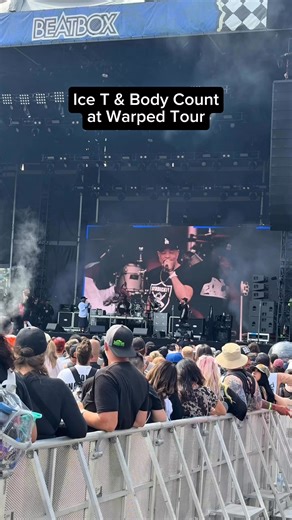 Ice T takes fans down memory lane at Warped Tour #warpedtour #icet #bodycount | Blunt Mag