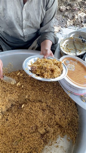 Banu Beef Chawal – The Legend of Flavor | Beef Chawal – Taste That Rules Hearts #food #fblifestyle | Food Street Pakistan