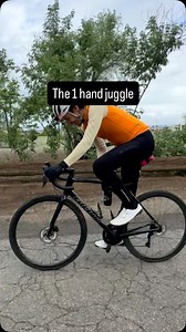 A process much easier said than done - what is your method for switching bottles? 💧🧃 | Performance Bicycle