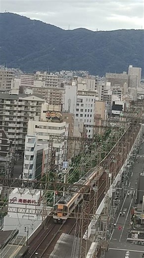 【近鉄奈良線 河内永和駅】阪神電鉄ラッピング車が到着 近鉄特急22600系Aceが通過！