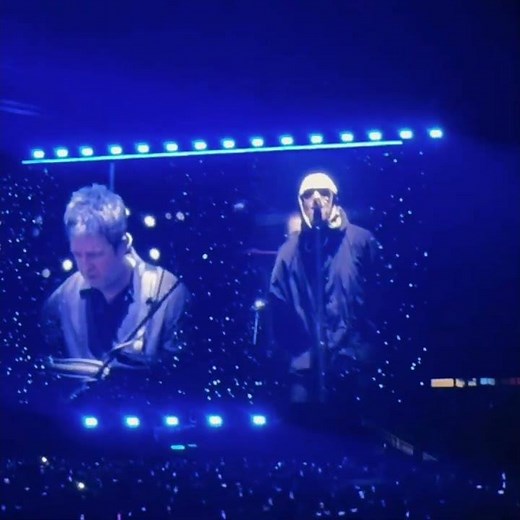 Oasis – “Wonderwall” Live in Melbourne 🇦🇺 (Marvel Stadium, 2025)