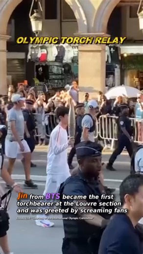 Olympic Torch Relay touches down in host city Paris #BTS_member #BTS_Jin #Paris_Olympic_Games #Olympic_Torch_Relay #France #sports #올림픽성화 #파리올림픽 #Arirang_News #아리랑뉴스 | Arirang News