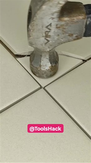 Tilers won't show you this. How to easily lay tiles so they don't crack 🧑‍🔧🛠️🔨⚒️🔩🔧✅ . . . . . . . . #fblifestyle #reelsfb #toolstour #5minutescraft #5minutecrafts #WorkshopTools #lifehacks | Tools Hack