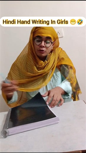 Hindi Vs English Hand Writing In Girls 😁🤣#comedy #trending #viral #shorts