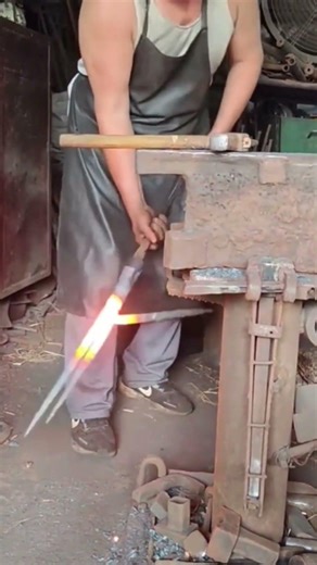 Hot metal bending process