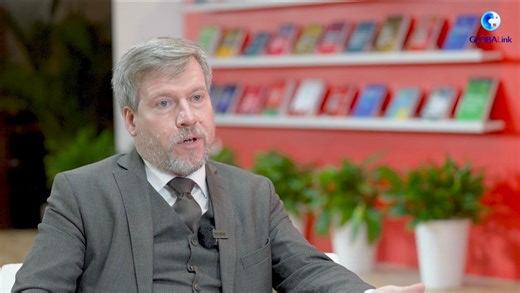 102K views · 442 reactions | China-U.S. scientific collaboration is not only mutually beneficial, but also important to the advancement of the world knowledge, said Niels Peter Thomas, president of Greater China and managing director of Books, Springer Nature, in a recent interview with Xinhua. | China Xinhua News | Facebook