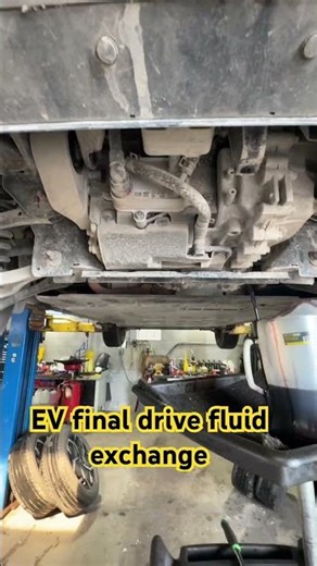 EV fluid Service -final drive/differential #mechanic #mechaniclife #evtechnician