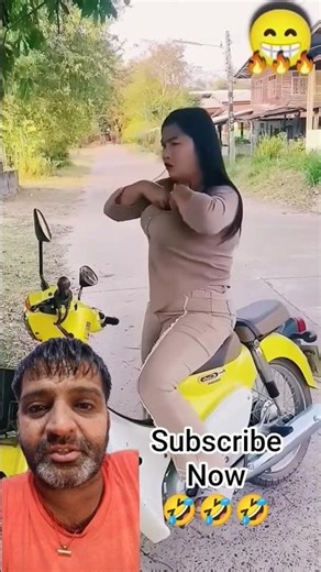 A disabled duckling helps his cat friend 🐥 #DuckRescue #CuteAnimal #AnimalRescue