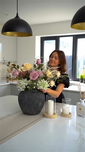 Contempee | Home Decor on Instagram: "NOW BACK IN STOCK!!! You sold us out in under a week when we launched this last! The Blush Rose Arrangement is one of our most popular arrangements and it’s now back in stock! Paired here with the Black Naomi Vase."