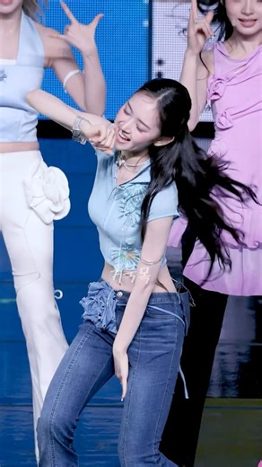 [#KiiiKiii #키키] 콩무당벌레 I DO ME #LEESOL #이솔: 260517 KiiiKiii FesTiiival