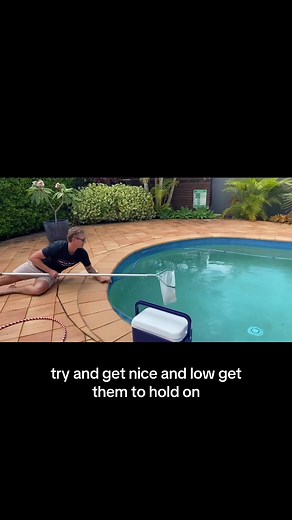 Water Safety Tips: How to Rescue Someone in Emergency Situations