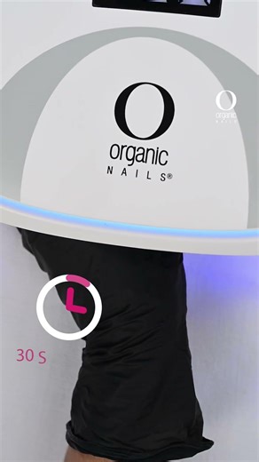 Aura effect on nails | 2026 trend.