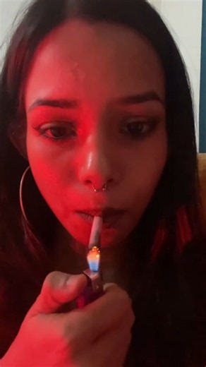 Girl's Smoking Viral💔😭🚭🔞#smoker #smokingcigars #cigarette #girl #shorts #trending #song #সিগারেট