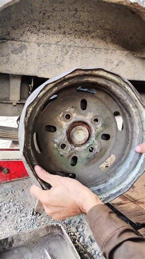 Stuck Rear Axle Removing Tips #mechanic #repair | Mechanic Updates