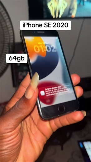 Tout les bon prix et bon plan sont dispo iPhone SE 2020 64gb top authentique batterie 90 #iPhone SE 2020 #fyp #goviral