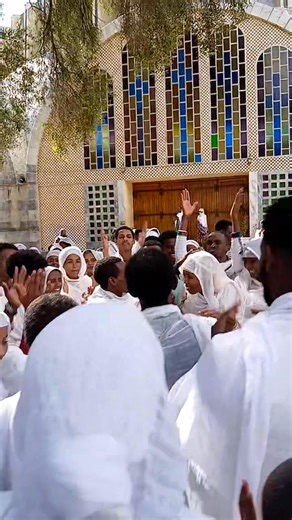 እንዘ ንብል ኢንትሃጎል እምከብካበ ወልዳ ለድንግል Kebron Axum | Kebron Axum