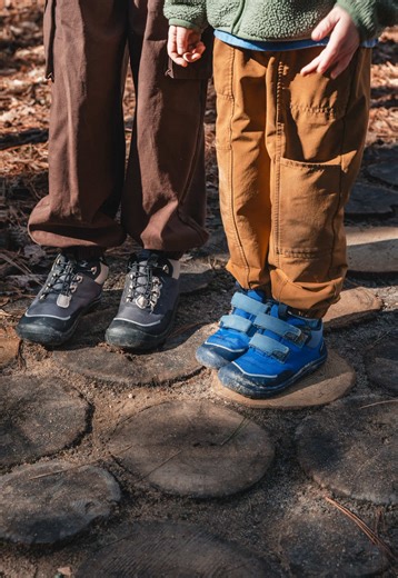 Use code BAREFOOT20 for 20% off at Reima. Protection doesn’t have to mean stiff, bulky, or overbuilt. I want my kids’ feet warm and dry — but I also want them bending, gripping, climbing, and getting stronger every day. It’s possible to have both. The Reima Viikari and Sankari barefoot boots are solid options if you’re trying to move away from heavy, “supportive” boots without sacrificing durability.