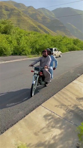 NEW EXTREME BIKE STUNT 😱 | CRAZIEST RIDE EVER! | Chickna Official