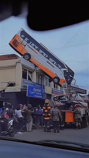 Bus stuck on top of house #sbe226 #funny #shorts #fyp viral