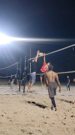 Fundamental Skills for Sand Volleyball: Pass, Set, Attack and Block 🏐💪 #volleyball #volleyballgame #volleyballlife #volleyballplayer #sandvolleyball #volleyballlovers #workout #game #reelsfbシ | Volleyball Workout