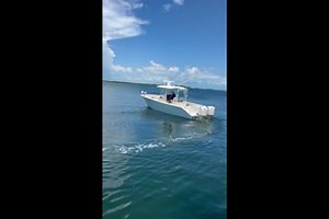 Used 2019 Cobia 320 Center Console, 33040 Key West - Boat Trader