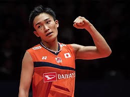 Kento Momota: Racquet, Shoes, Grip, and String - Badminton Fanatiker