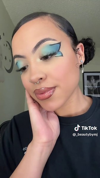 Butterfly Makeup Tutorial for Halloween