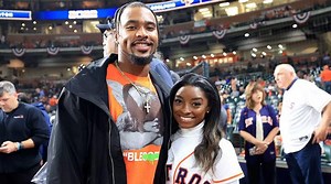 Simone Biles shares snaps from Chicago trip to support husband Jonathan Owens in Packers game