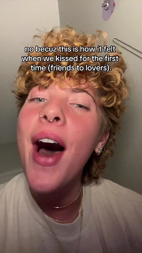 wlw friends to lovers take4 years minimum😀 #fyp #friendstolovers #slowburn #kissing #firstkiss #kissingtips