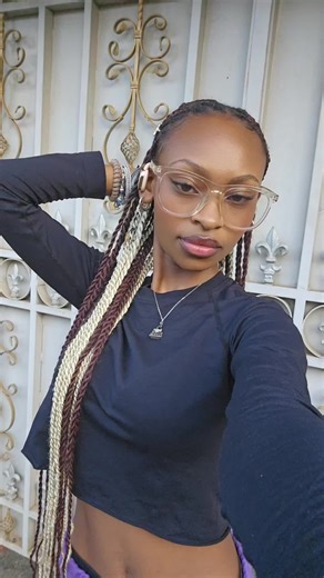 smurf❤👑 (@pretty._smurf)’s videos with original sound - Monster High Stories