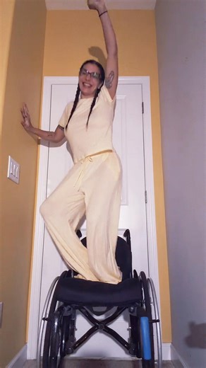 Goodnight Sleeptight Its been a long day&I can barely keep my eyes open any longer tonight❤️💨♿️✌🏼