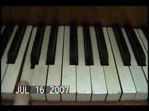Free beginner piano lesson