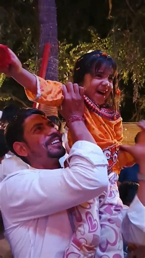 Teri Lat Lag Ja Gi#youtubeshorts#trending#viralvideo#shortvideo#song#love#shorts#viral#ytshorts#fun