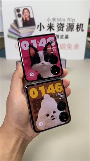 Xiaomi Mix Flip Hand Review | Real Foldable Experience #shorts #shortsfeed