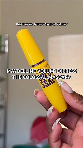 Maybelline Volum’ Express The Colossal Mascara | Voluminous Eyelashes? 👀🌚