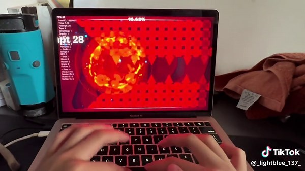 Día 1: Completando Straight Wave V2 en Geometry Dash