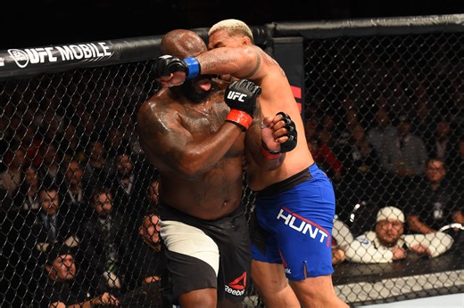 UFC heavyweight boogeyman scored bizarre finish over all-time KO leader in wild 530lb fight