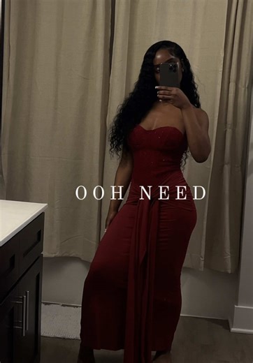 Stunning Elegant Dresses for a Night Out